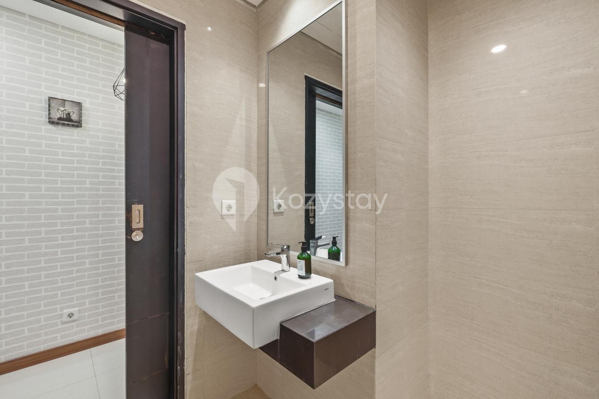 Meadow By Kozystay - Newly Renovated - Kebon Jeruk Yakarta Exterior foto